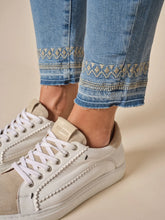 Load image into Gallery viewer, Summer Diva Jeans | Light Blue