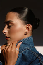 Load image into Gallery viewer, Luxe Audrey Ear Climber | Gold