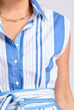 Load image into Gallery viewer, Close-up of a person wearing a blue and white striped shirt with a gold necklace.