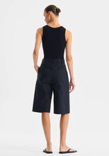 Load image into Gallery viewer, Elliott Bermuda Short | Black