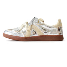 Load image into Gallery viewer, Elite Classic Silver Croc/ Tan