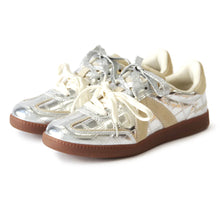 Load image into Gallery viewer, Elite Classic Silver Croc/ Tan