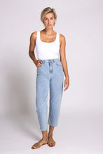 Load image into Gallery viewer, Zhiza Jeans | Blue